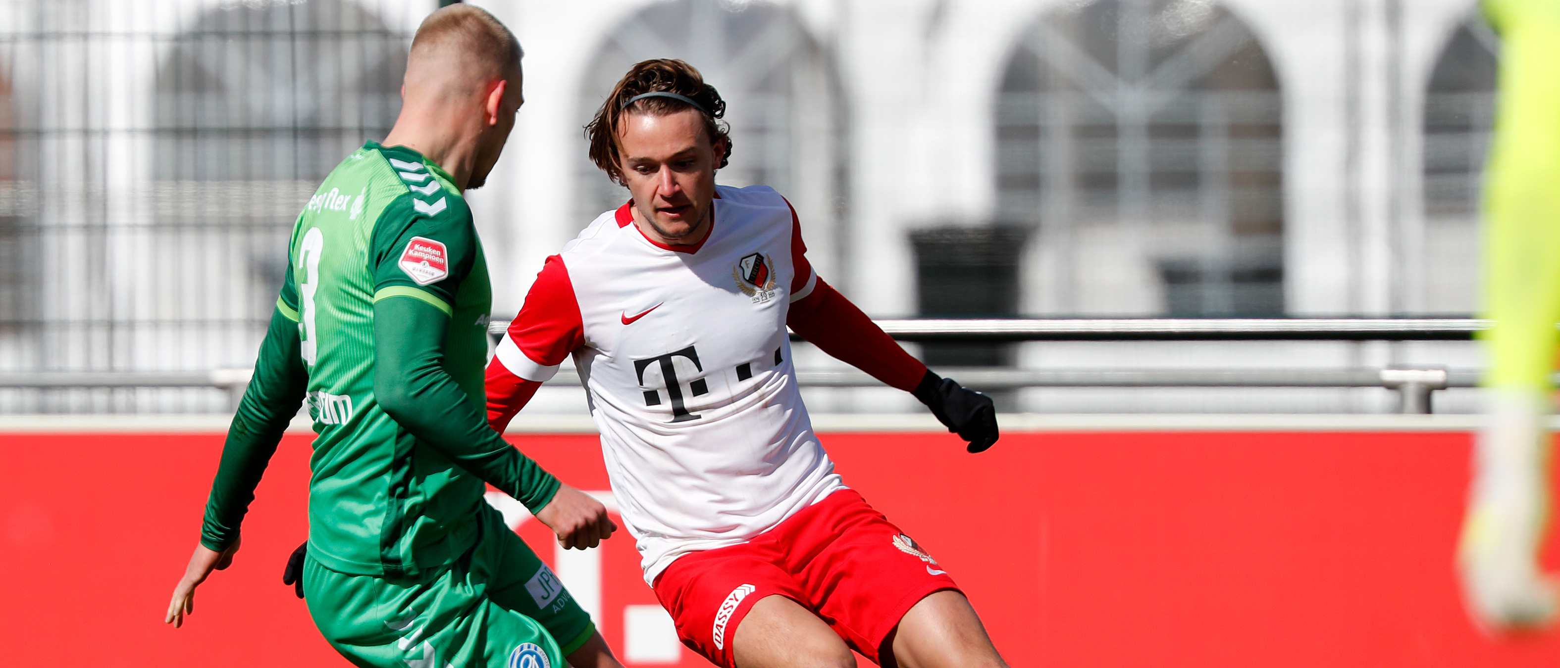 Jong FC Utrecht afgetroefd door Superboeren