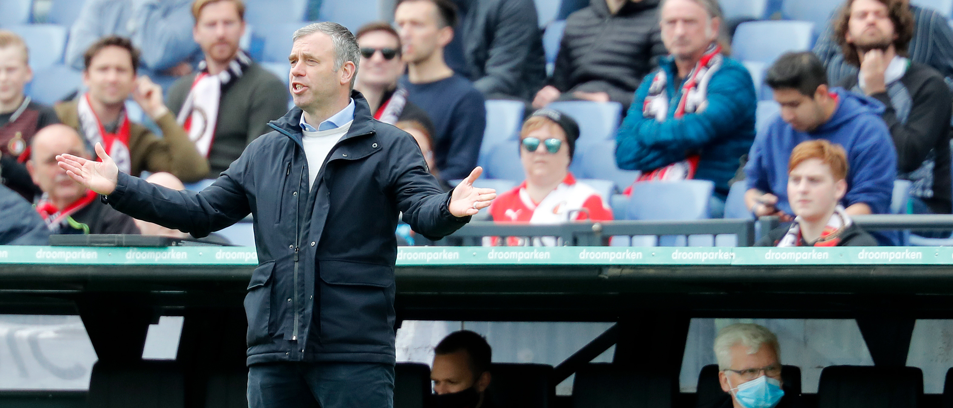 Hake: ‘Seizoen helaas niet waardig kunnen afsluiten’