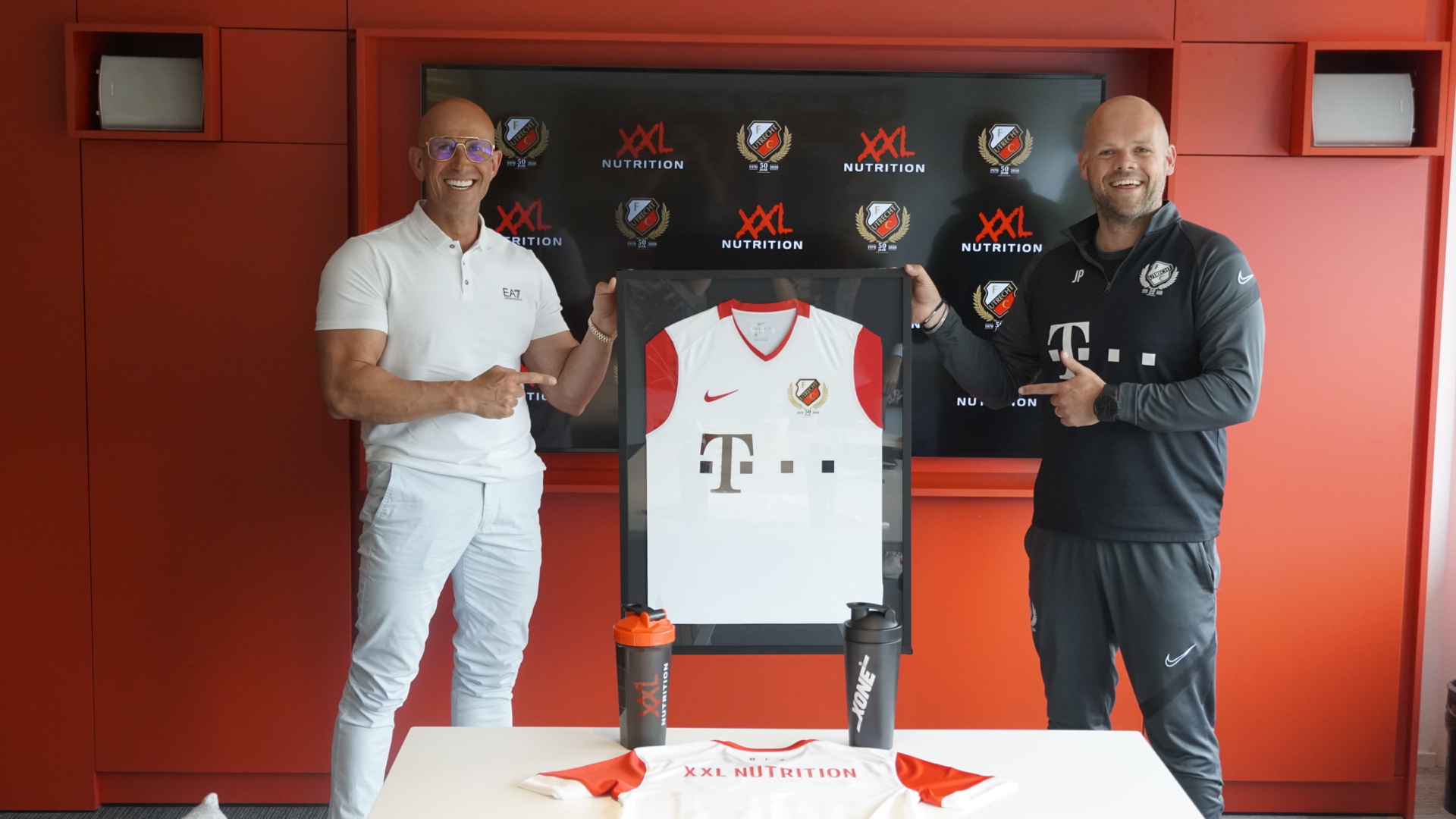 XXL Nutrition nieuwe Sports Nutrition Supplier FC Utrecht