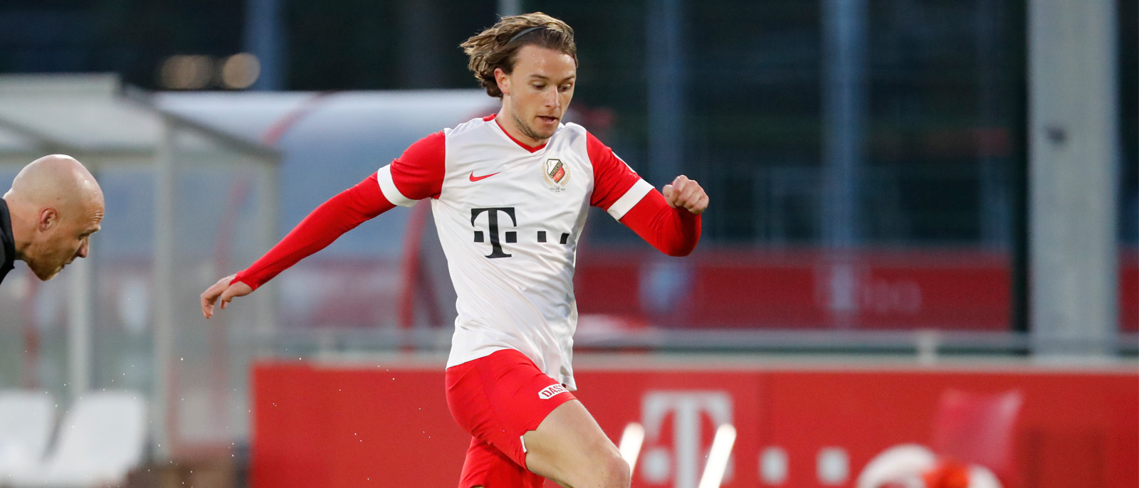 Odysseus Velanas vervolgt loopbaan bij NAC Breda