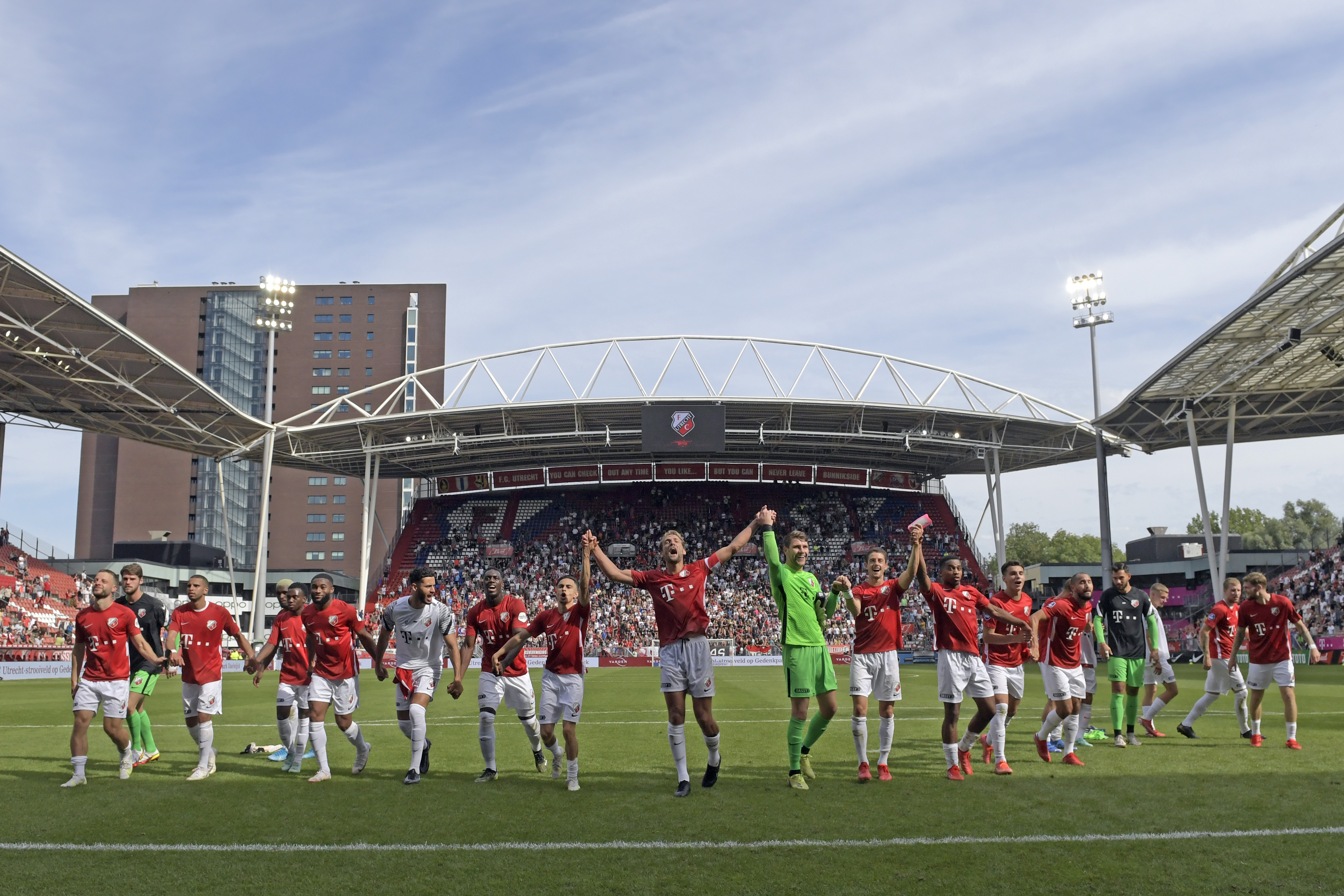 Voetbalfeest in Stadion Galgenwaard