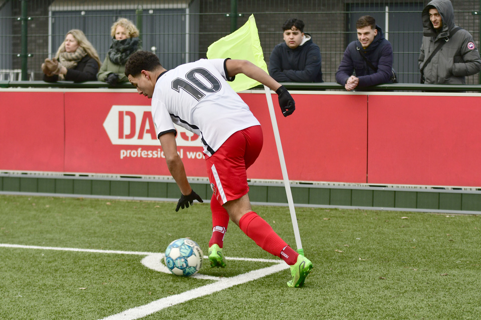 20221217 FCUO18 HEEO18 033