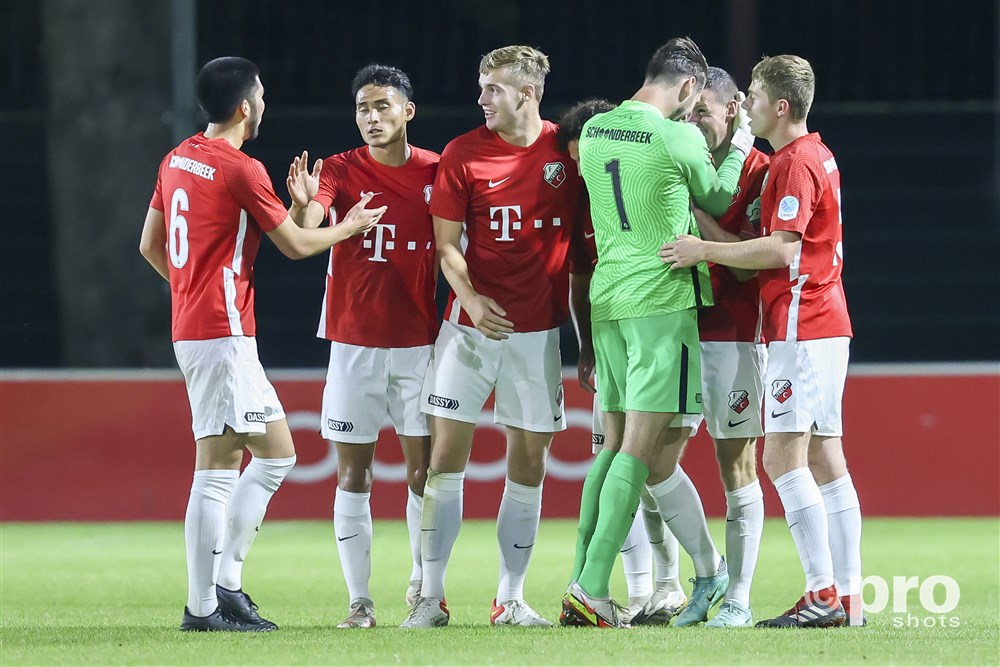 Beloften boeken eerste zege van seizoen