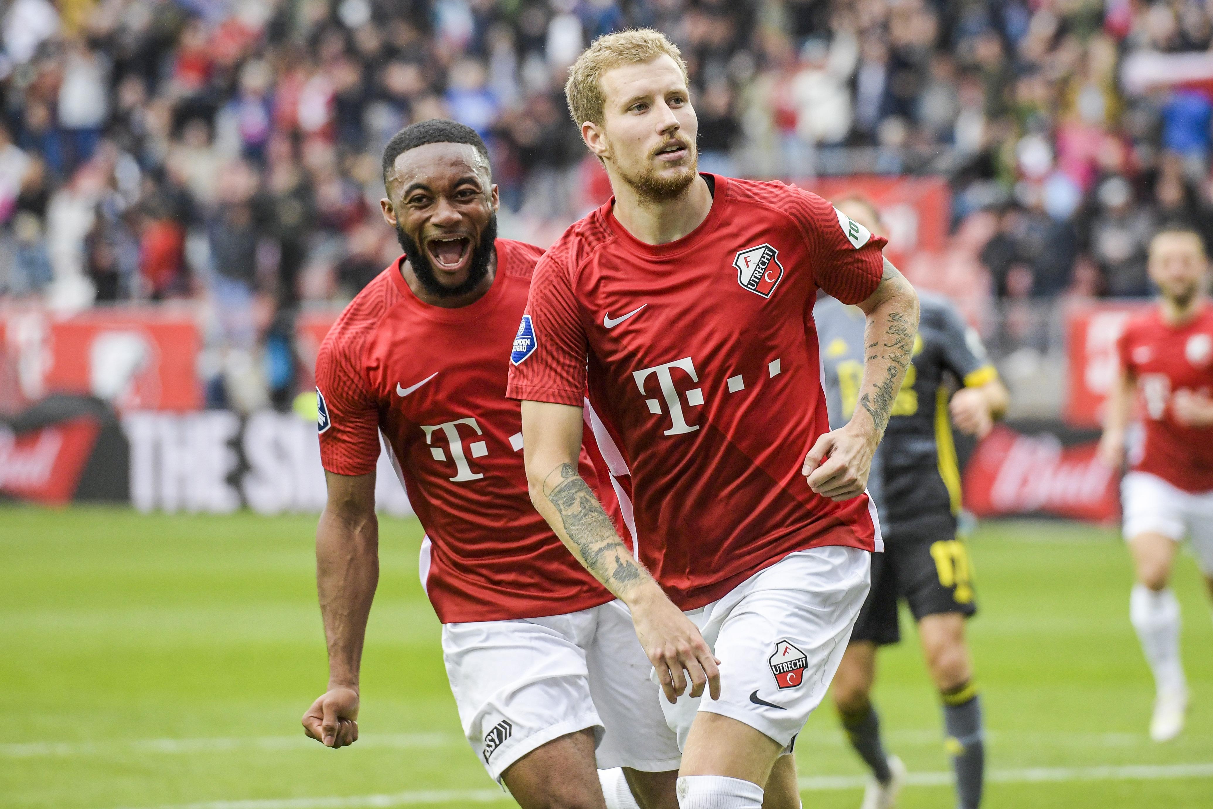 Play-offs: kaartverkoop Vitesse-thuis begonnen