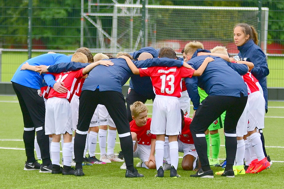 20210904 FCUO10 AJAXO10 001