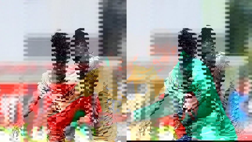 HIGHLIGHTS | Jong FC&nbsp;Utrecht verslaat La Louvière Centre