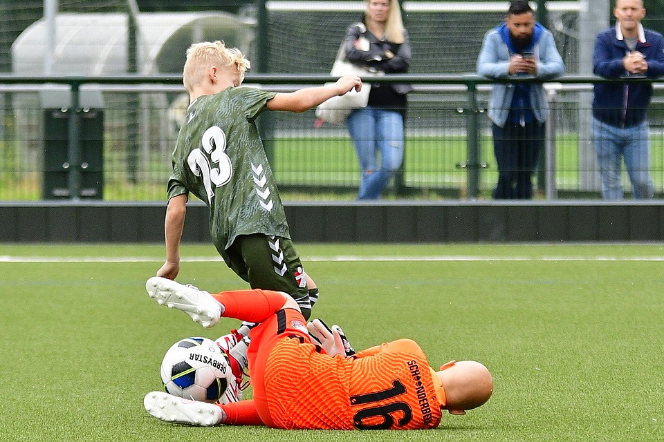 20210911 FCUO11 EMMO12 012