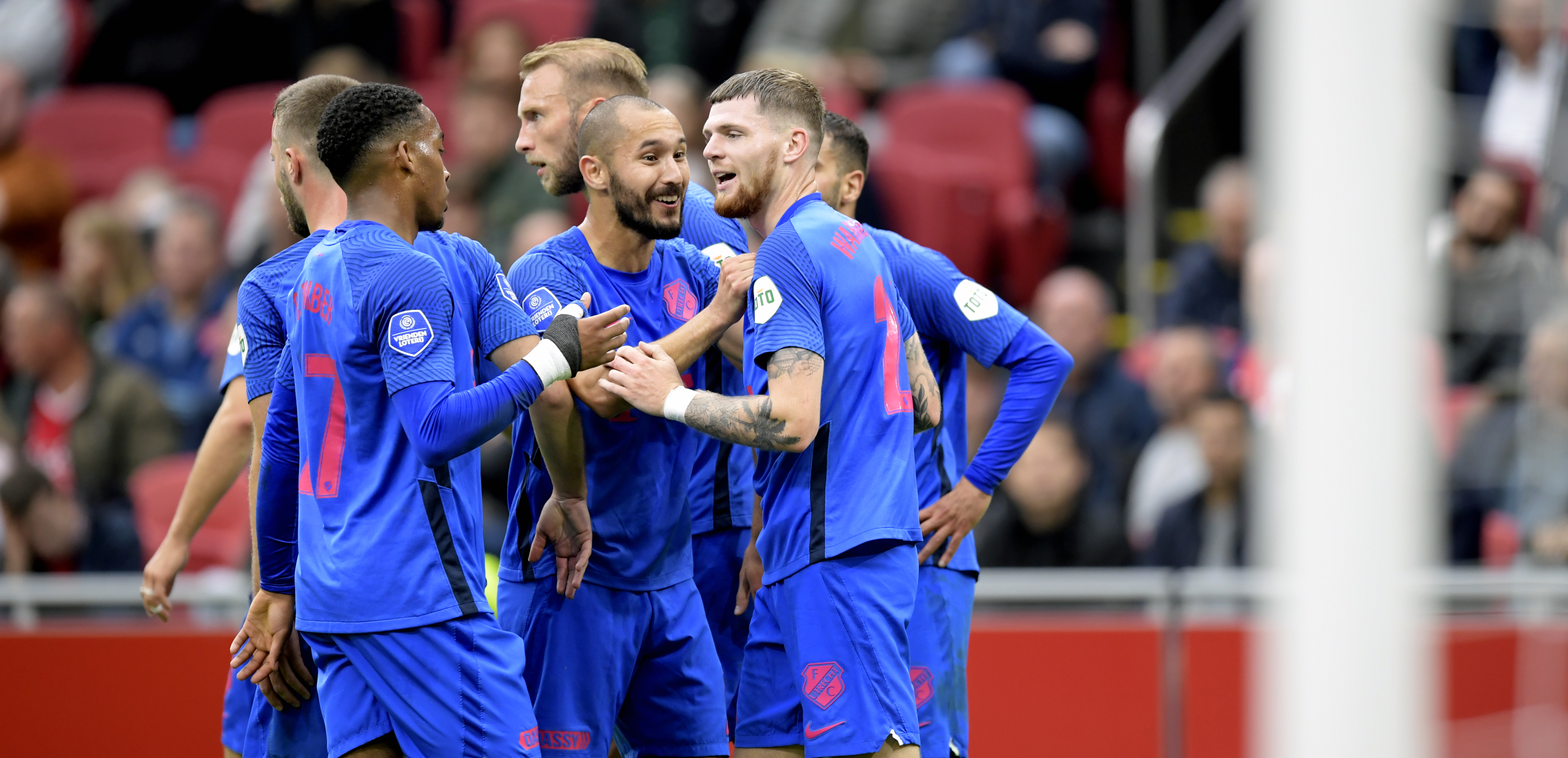 FC Utrecht wint in Amsterdam van Ajax