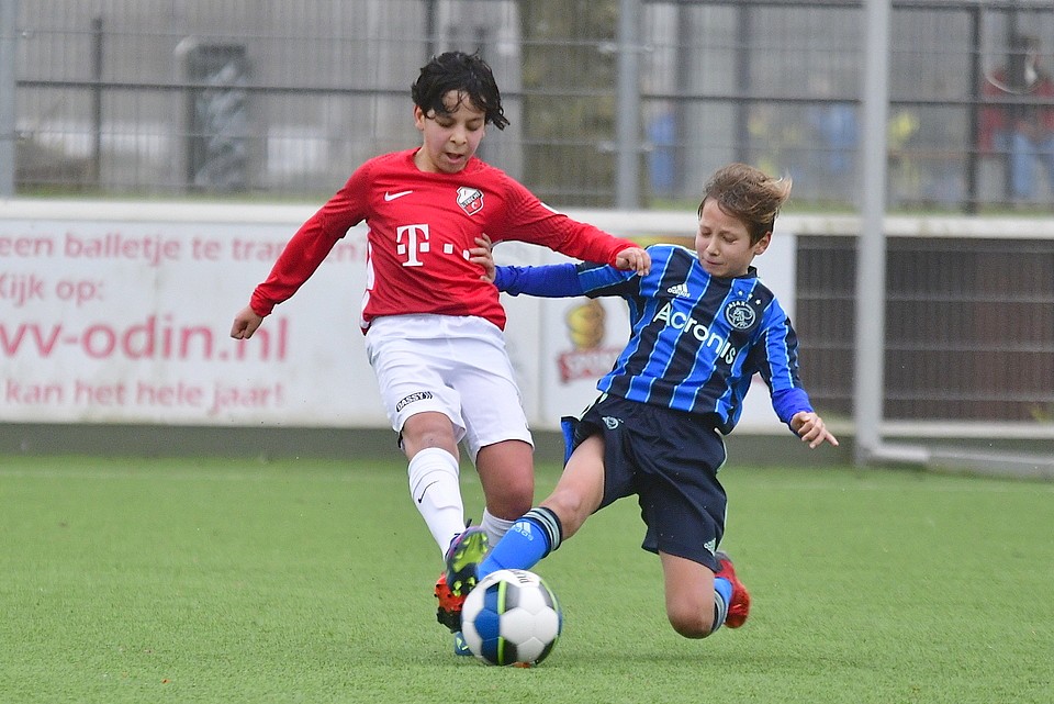 20211218 FCUO12 AJXO12 015