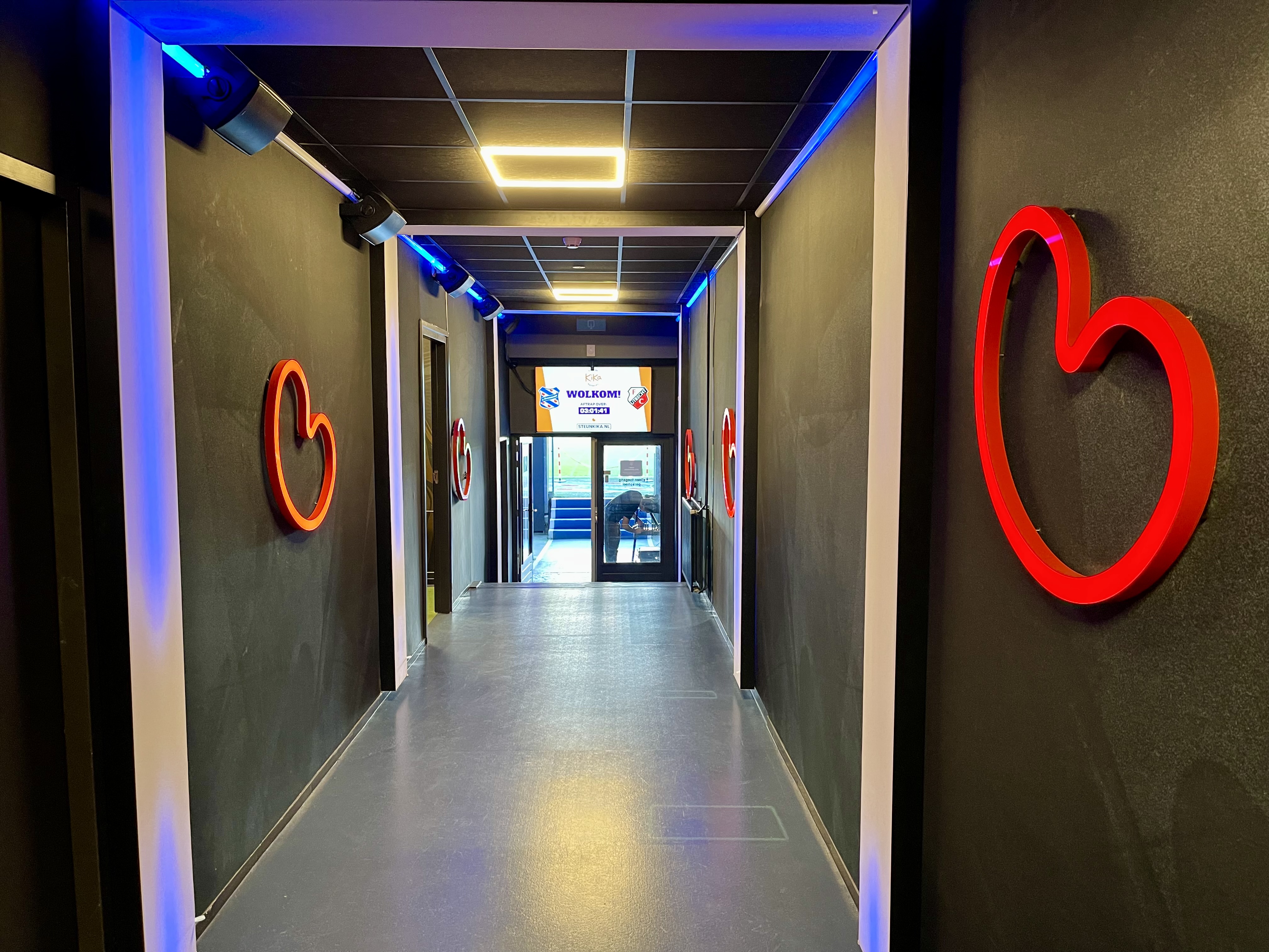 Pre Heeutr Stadion06