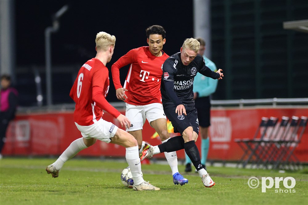 Beloftenclash op Zoudenbalch