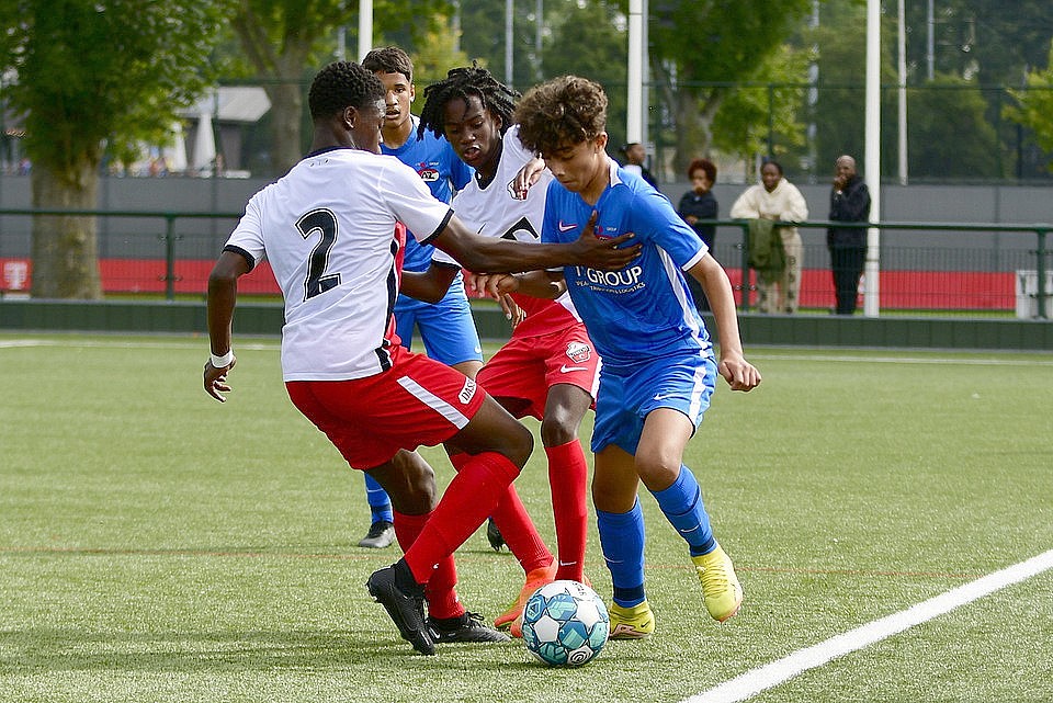 20220910 FCUO15 AZO15 014