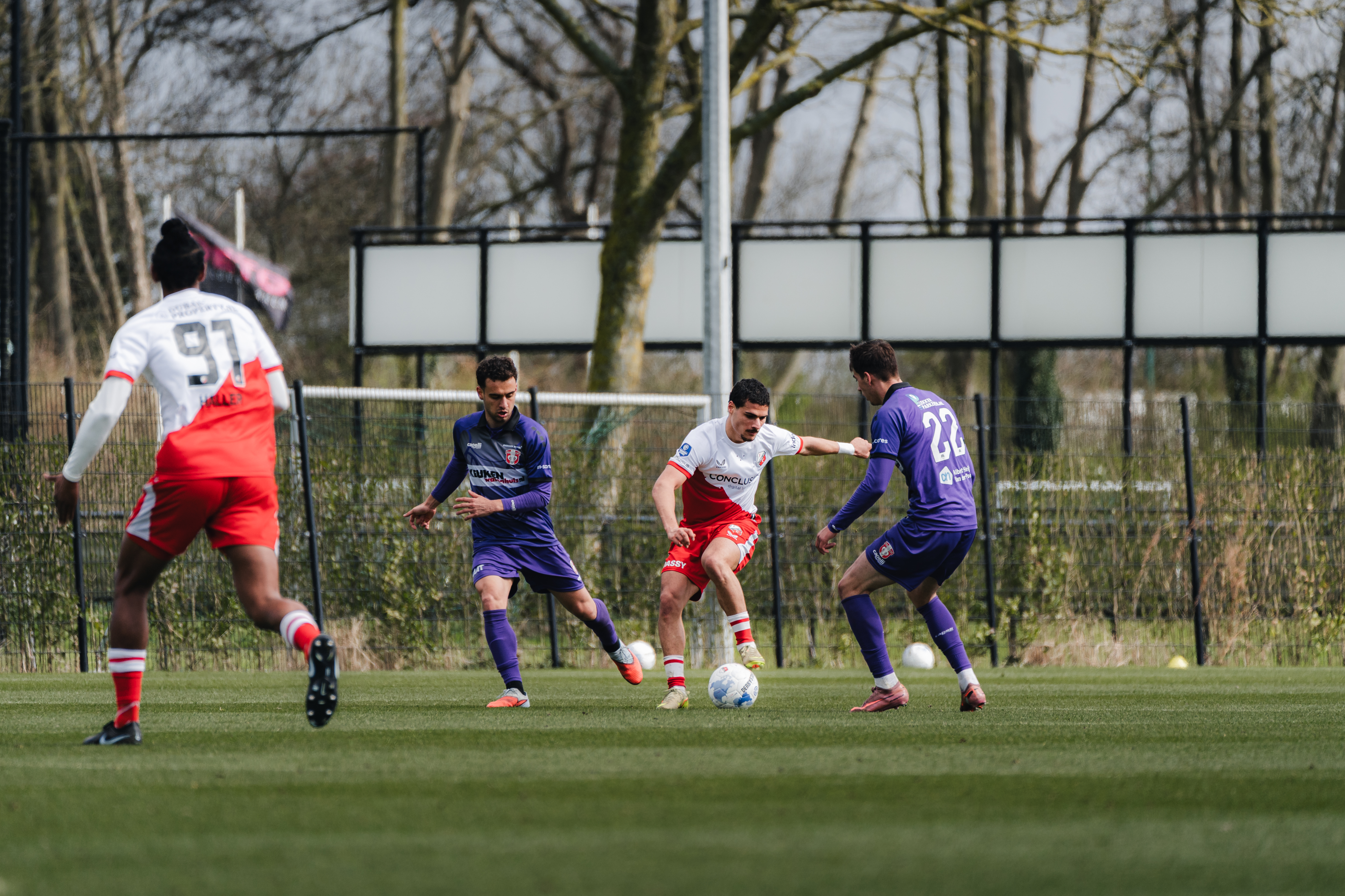 FC Utrecht wint van FC Dordrecht in Overvecht