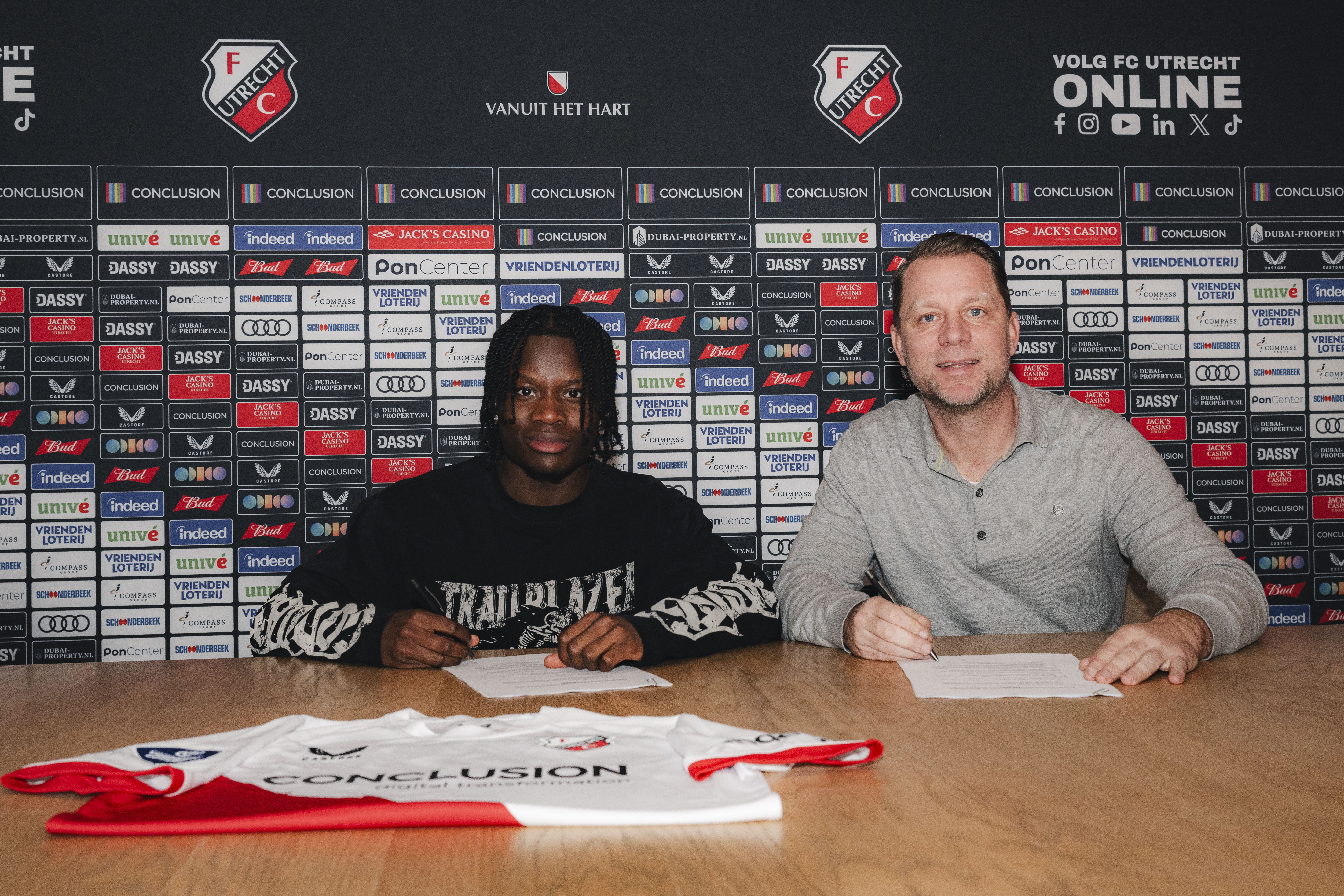 FC Utrecht versterkt zich met Emeka Adiele