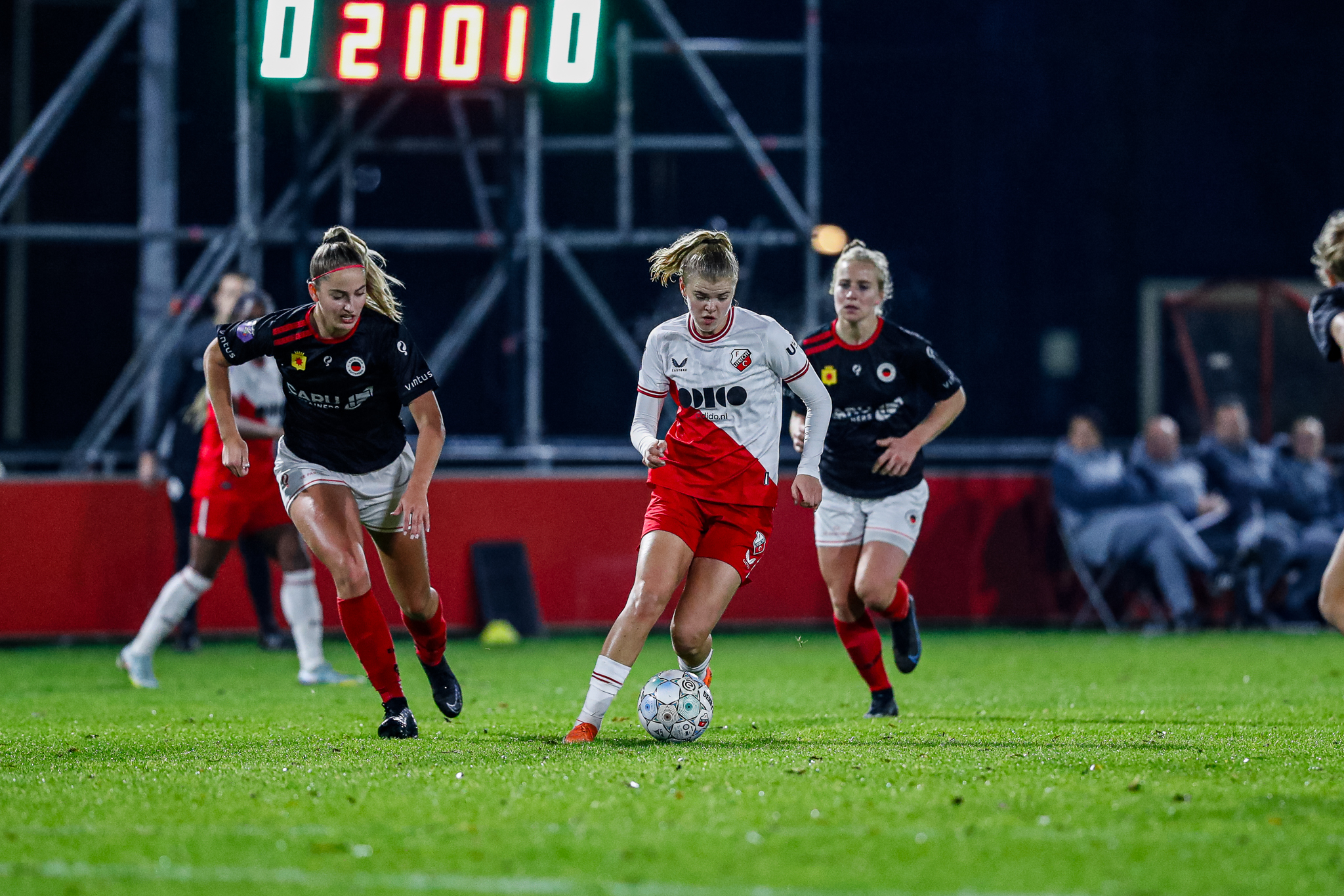 FC Utrecht Vrouwen op bezoek bij staartploeg Excelsior Vrouwen