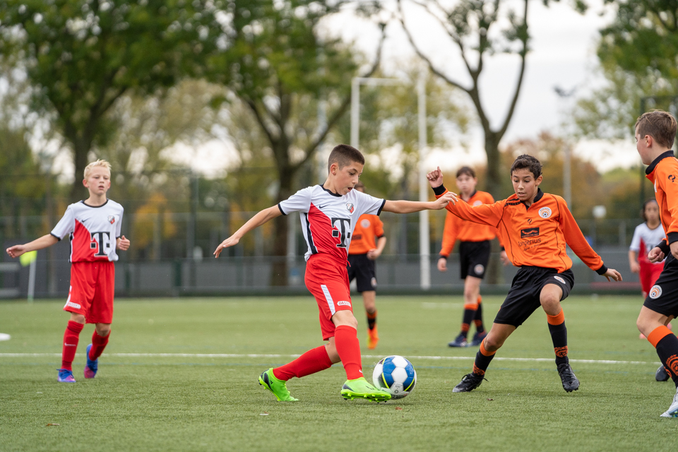 F.C. Utrecht JO12 Vs Vv De Meern JO13 9