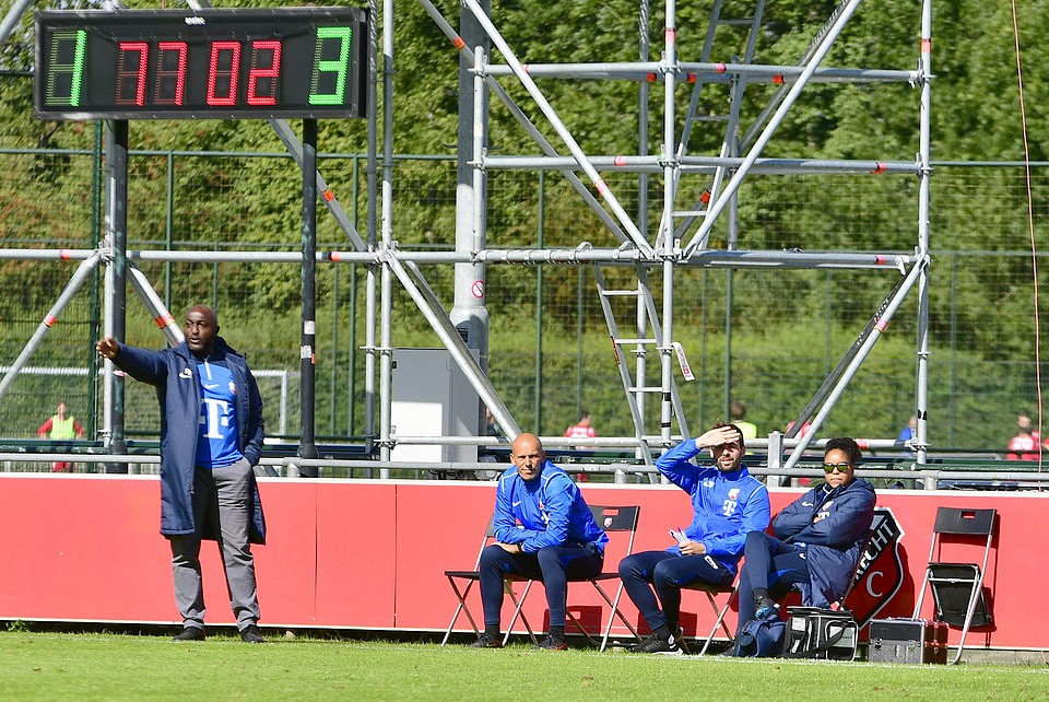 20220917 FCUO17 AZO17 013