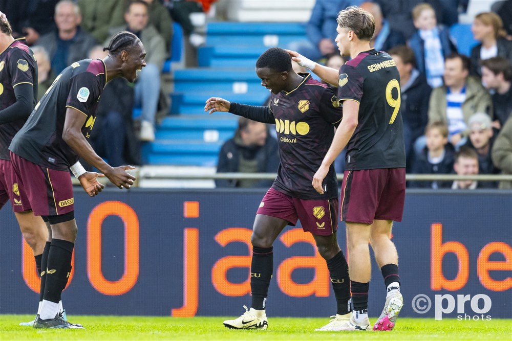 Copyright Proshots 25129828