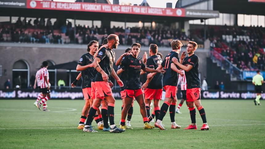 FC Utrecht pakt drie punten in Spangen