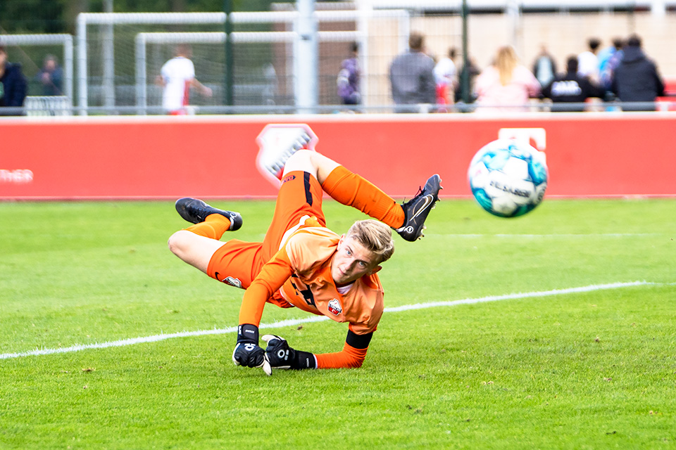 FCU Vs Fcgr O18 02515