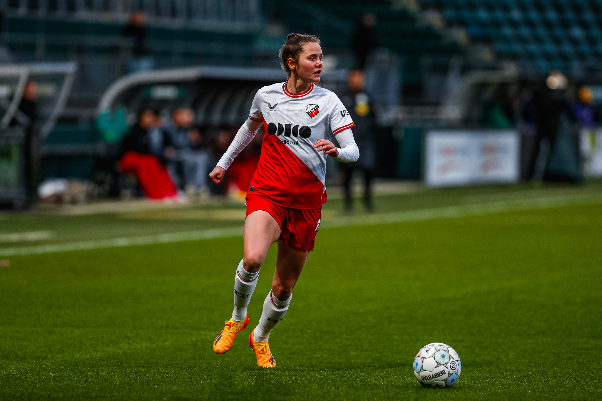 FC Utrecht Vrouwen verliest in Den Haag eerste competitieduel van 2024