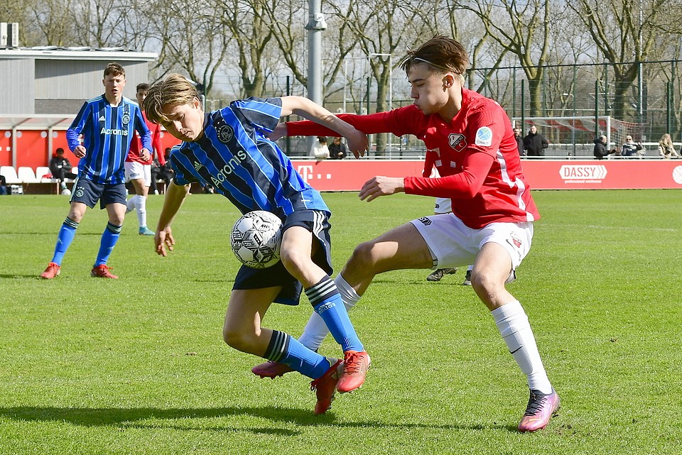 20220402 FCUO17 AJAXO17 006