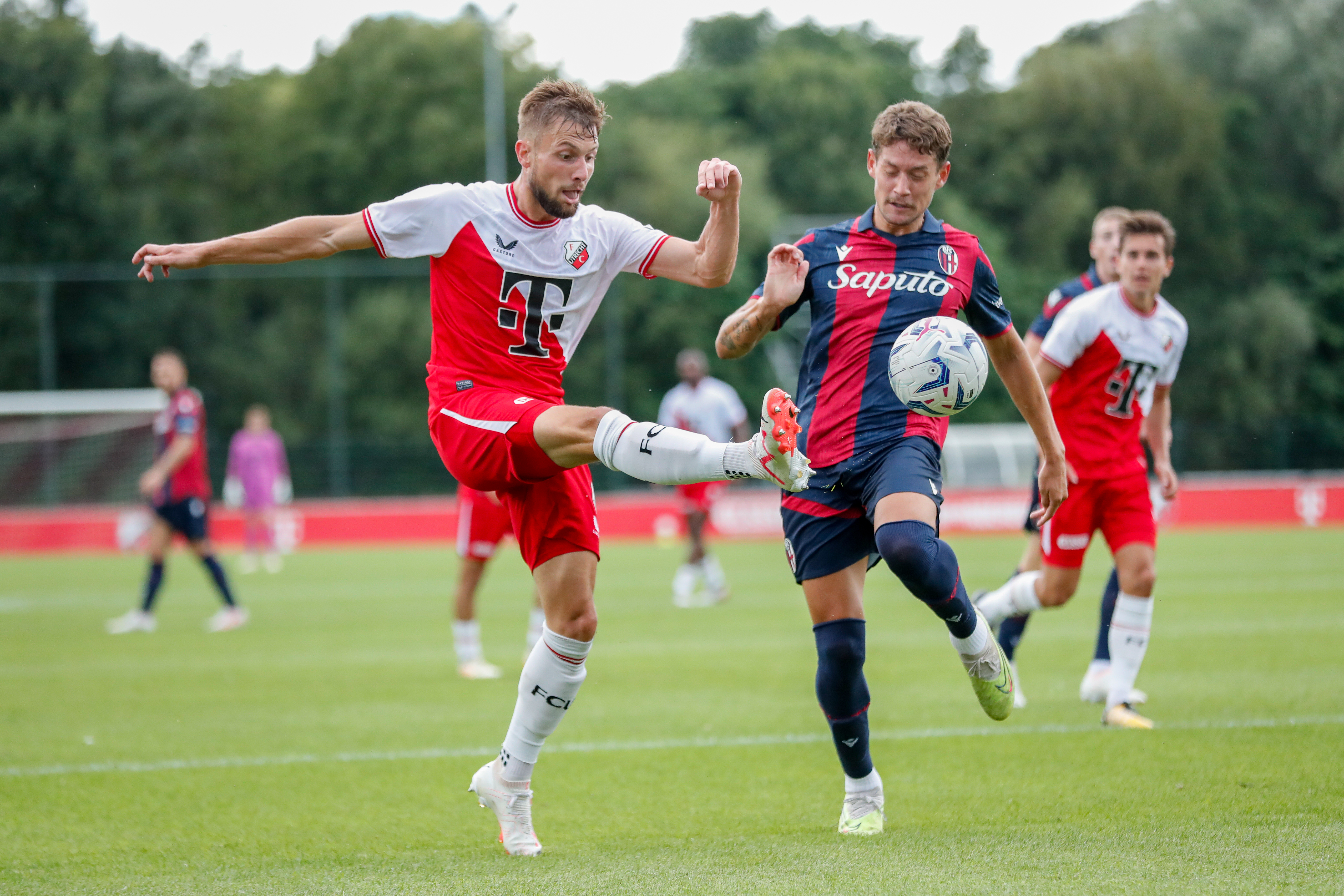 Nederlaag na tegentreffers in slotfase