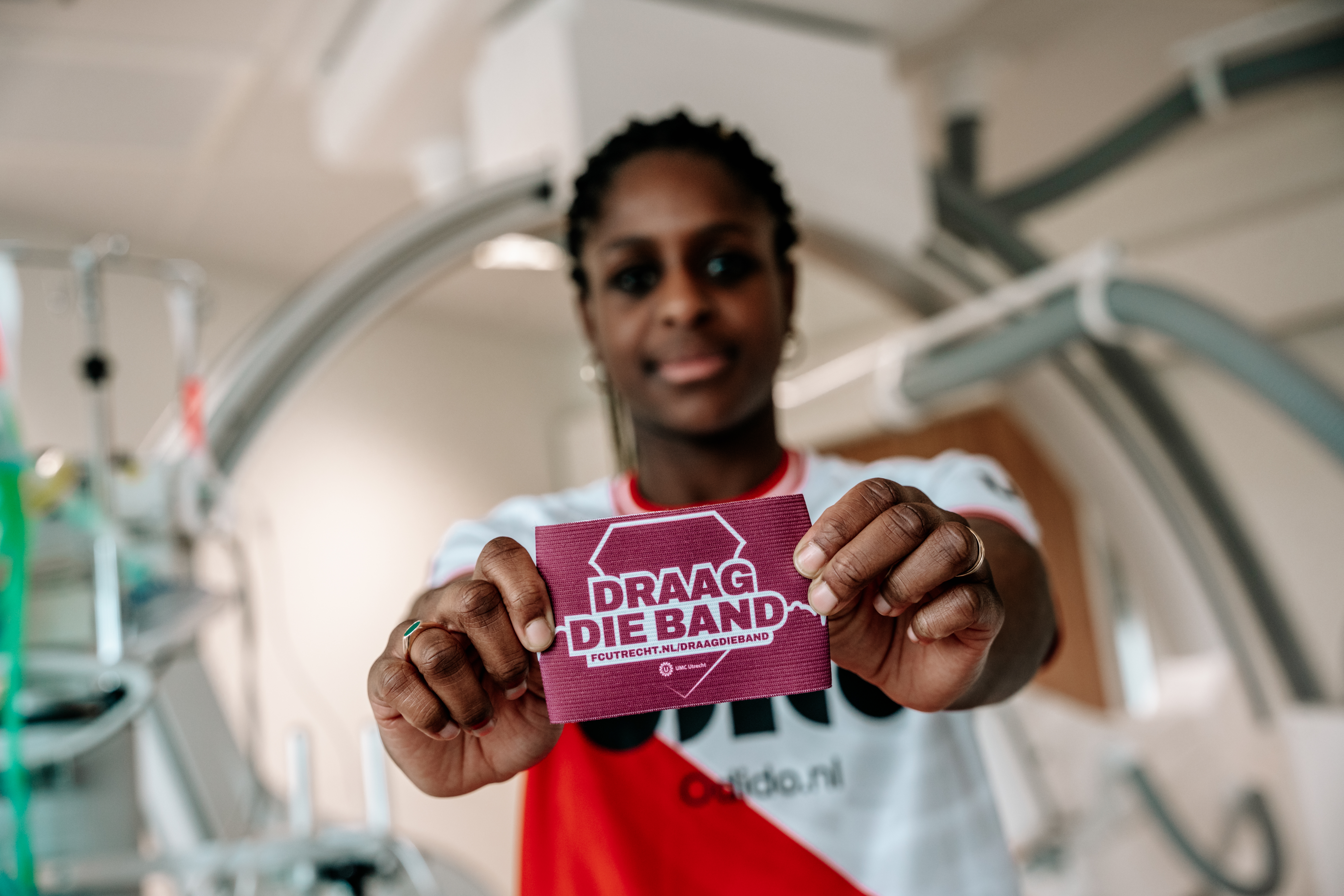 Campagne ‘Draag die Band’ voor derde keer afgetrapt