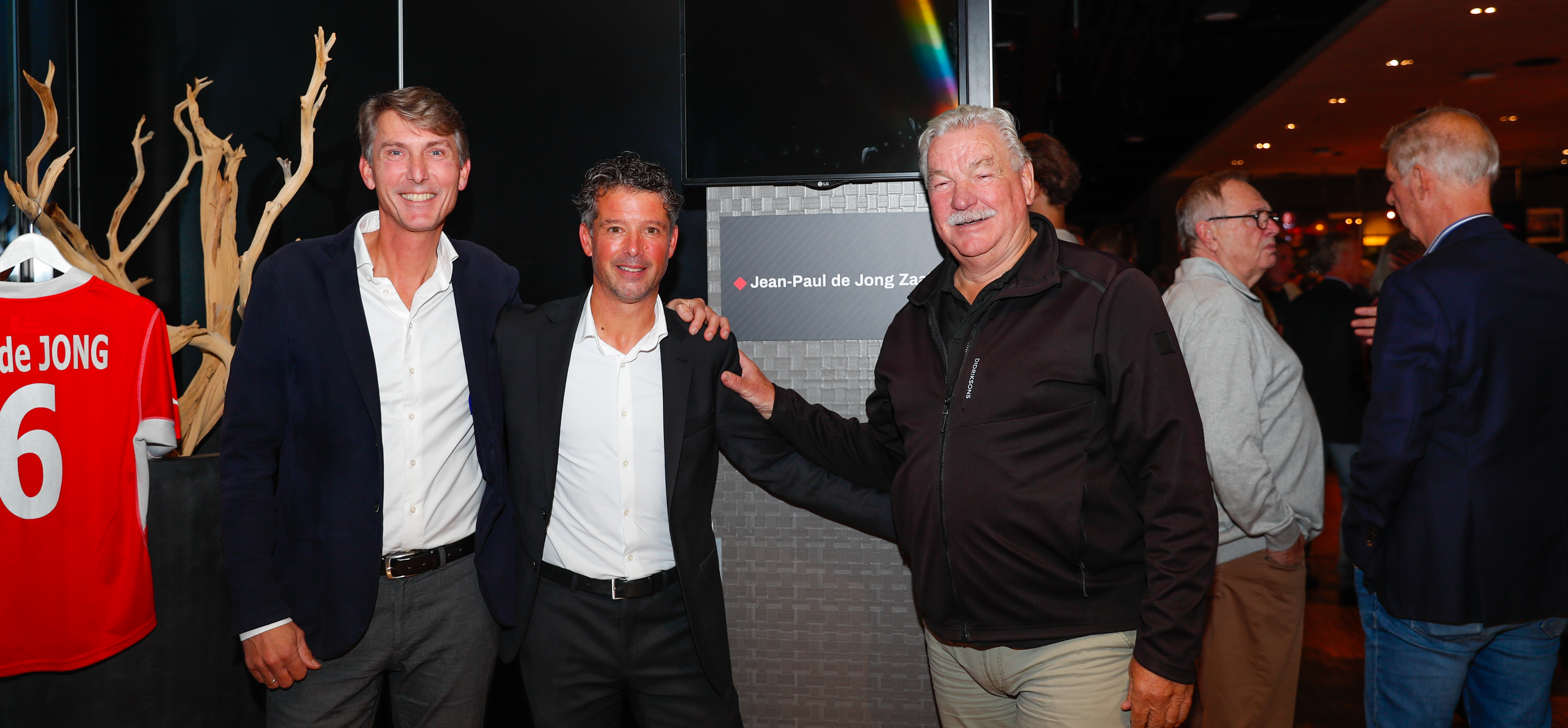 Eerbetoon aan clubicoon: vanaf nu Jean-Paul de Jong Zaal in Stadion Galgenwaard