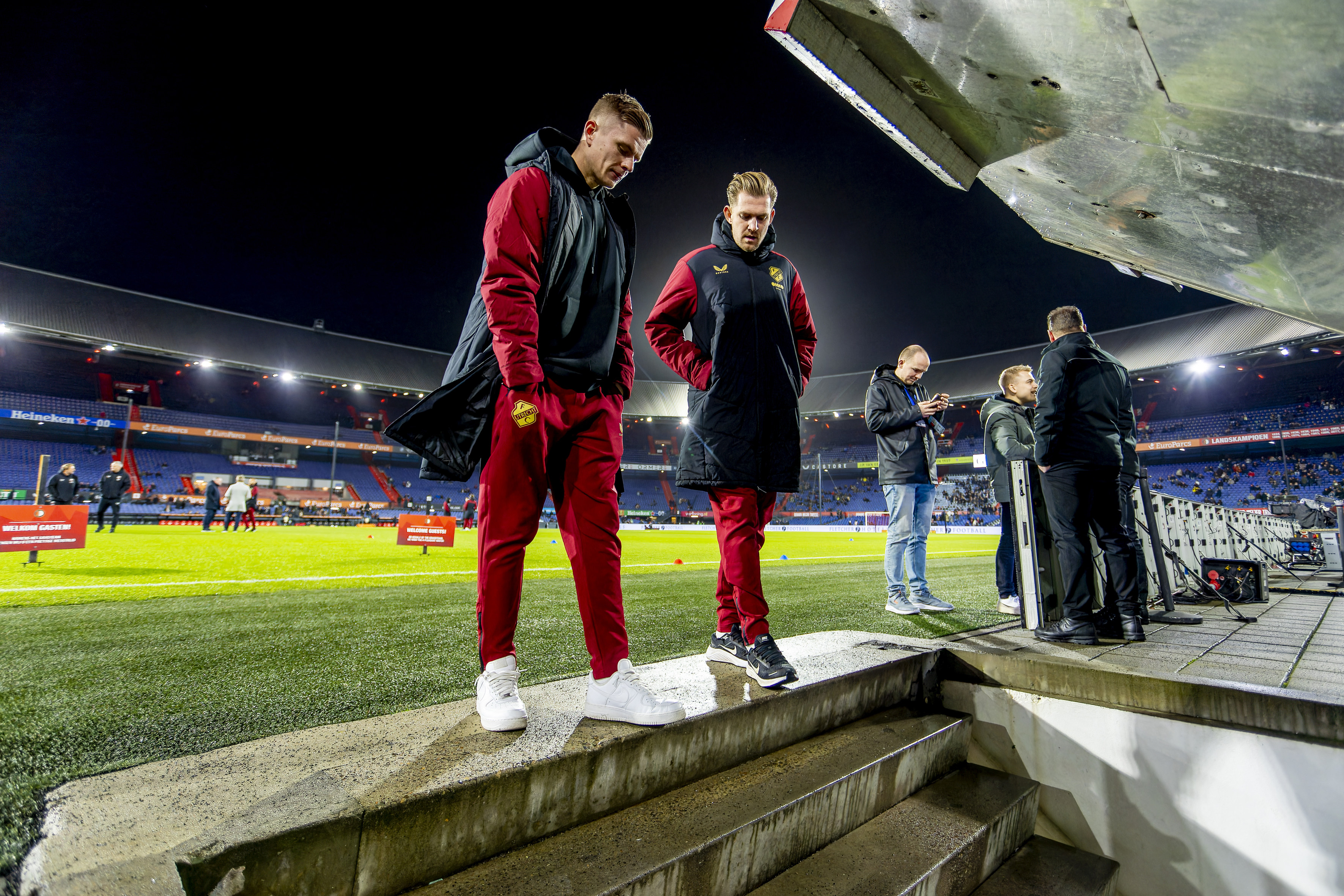 02TB3668 CR3 5382X3588