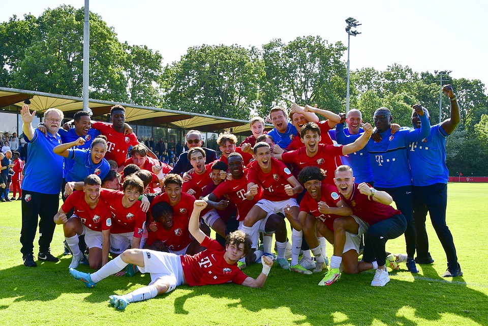 20220604 FCUO17 AJAXO17 042