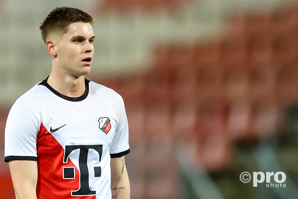 Copyright Proshots 19967472