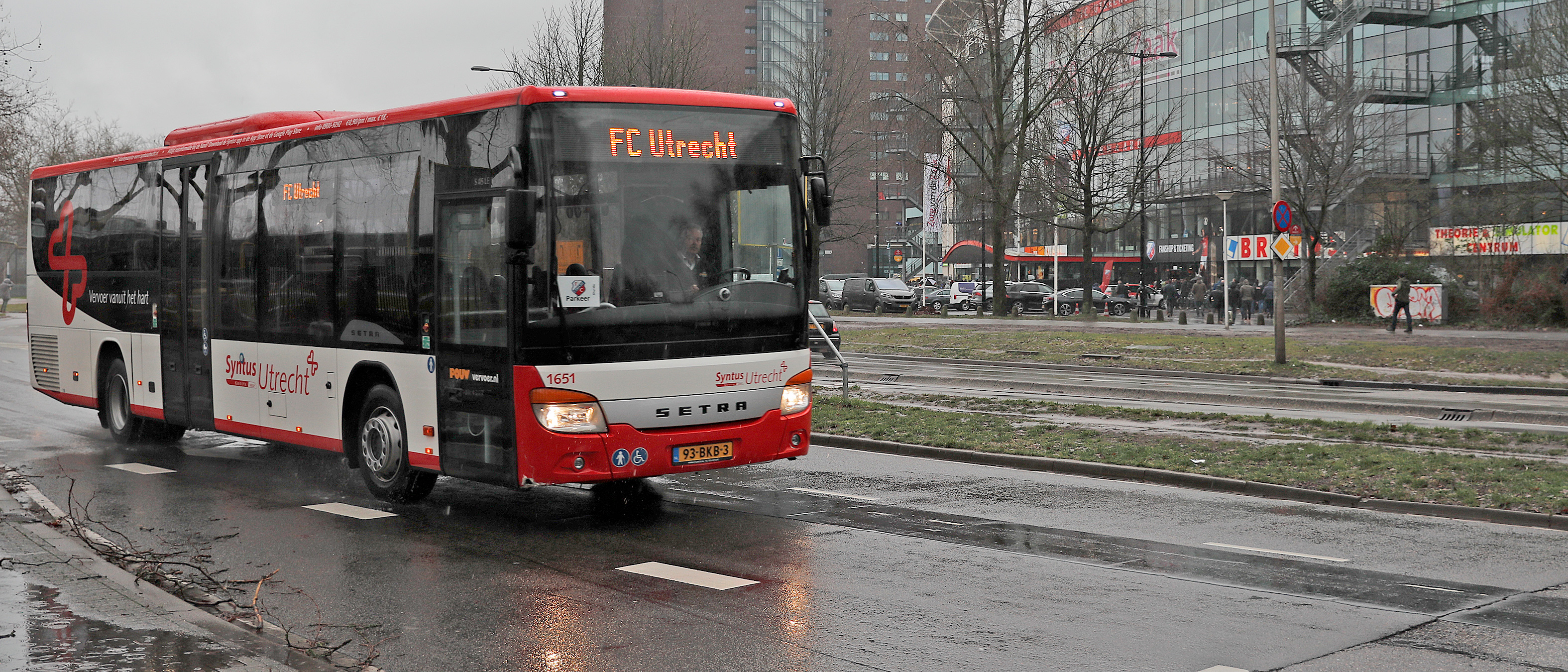 Pilot: Pendelbussen gaan zaterdag eerder rijden