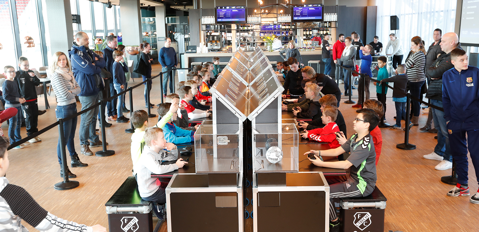 Enkele plekken over voor FIFA-toernooi