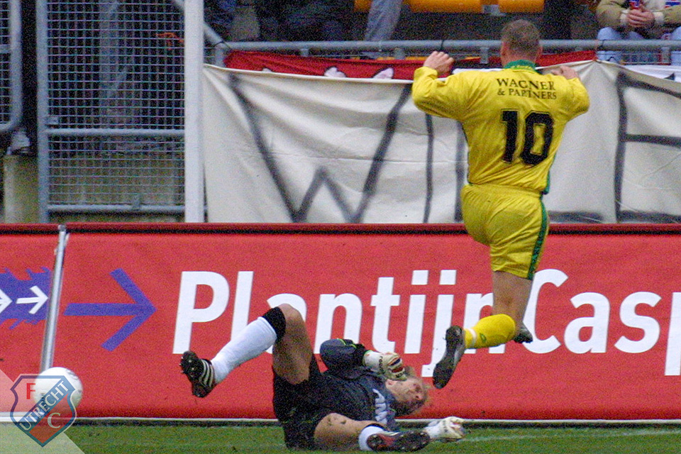 20010304 Fcufort 2410