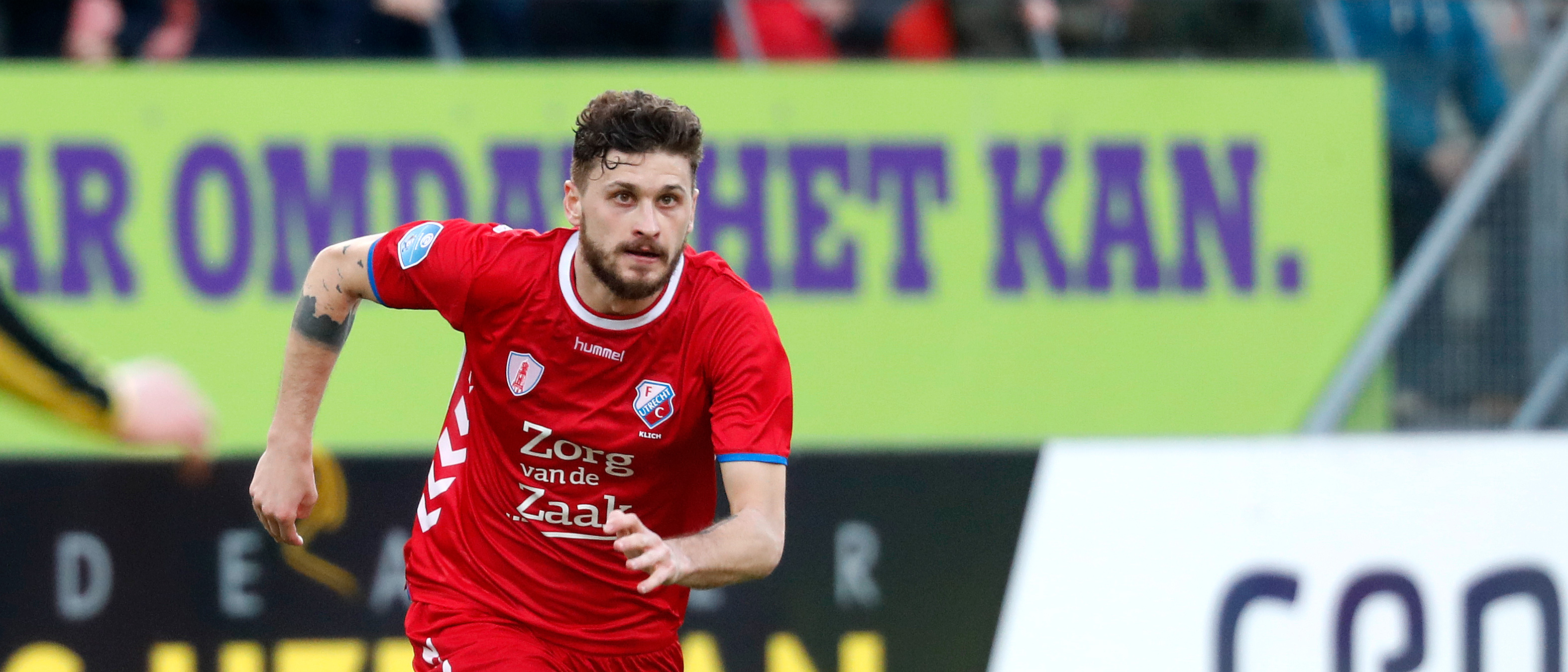 Worldwide: Sleutelspeler Klich leidt Leeds naar titel