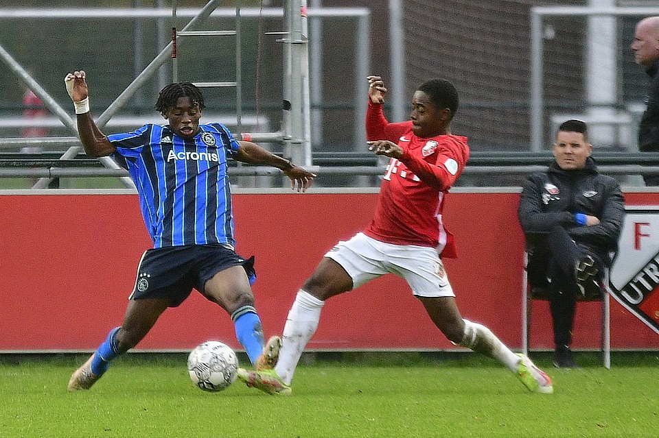 20211120 FCUO18 AJXO18 011