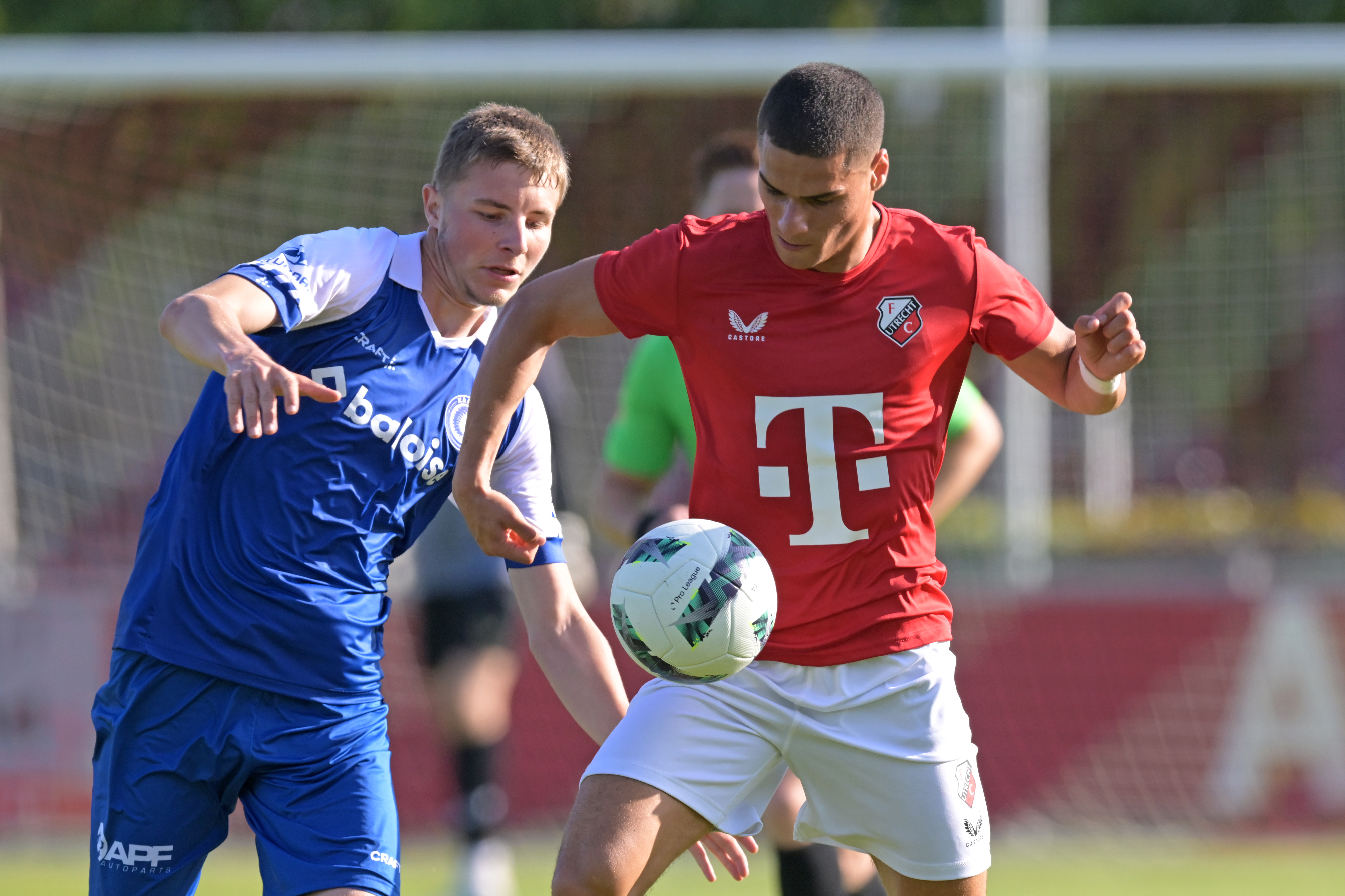 FC Utrecht legt het af tegen KAA Gent in waardevol oefenduel