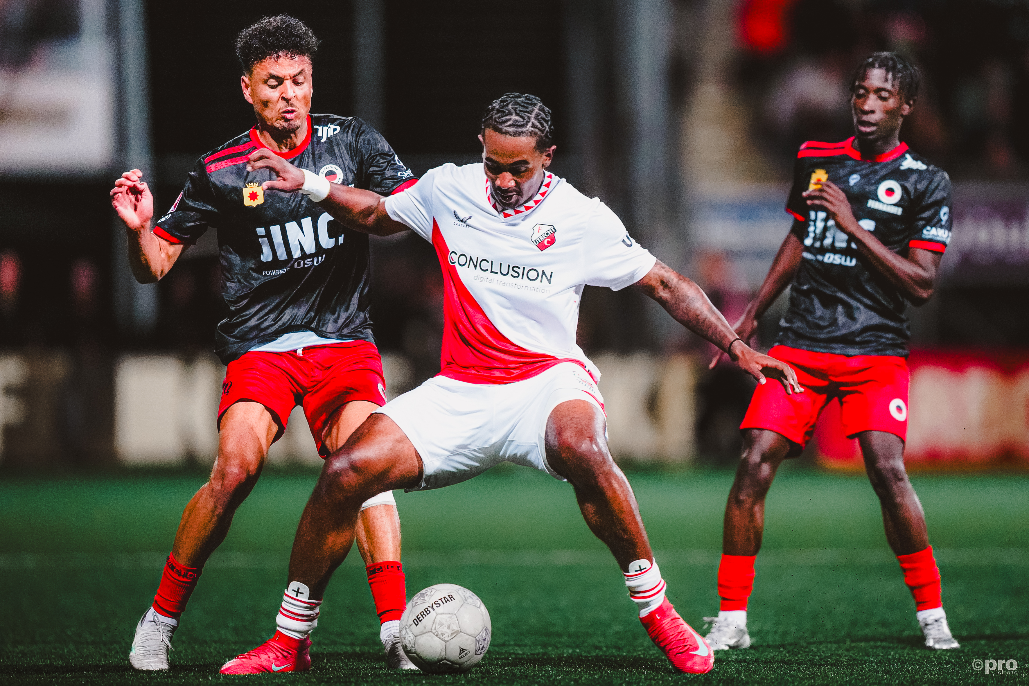 Beloftenploeg onderuit op bezoek bij Excelsior