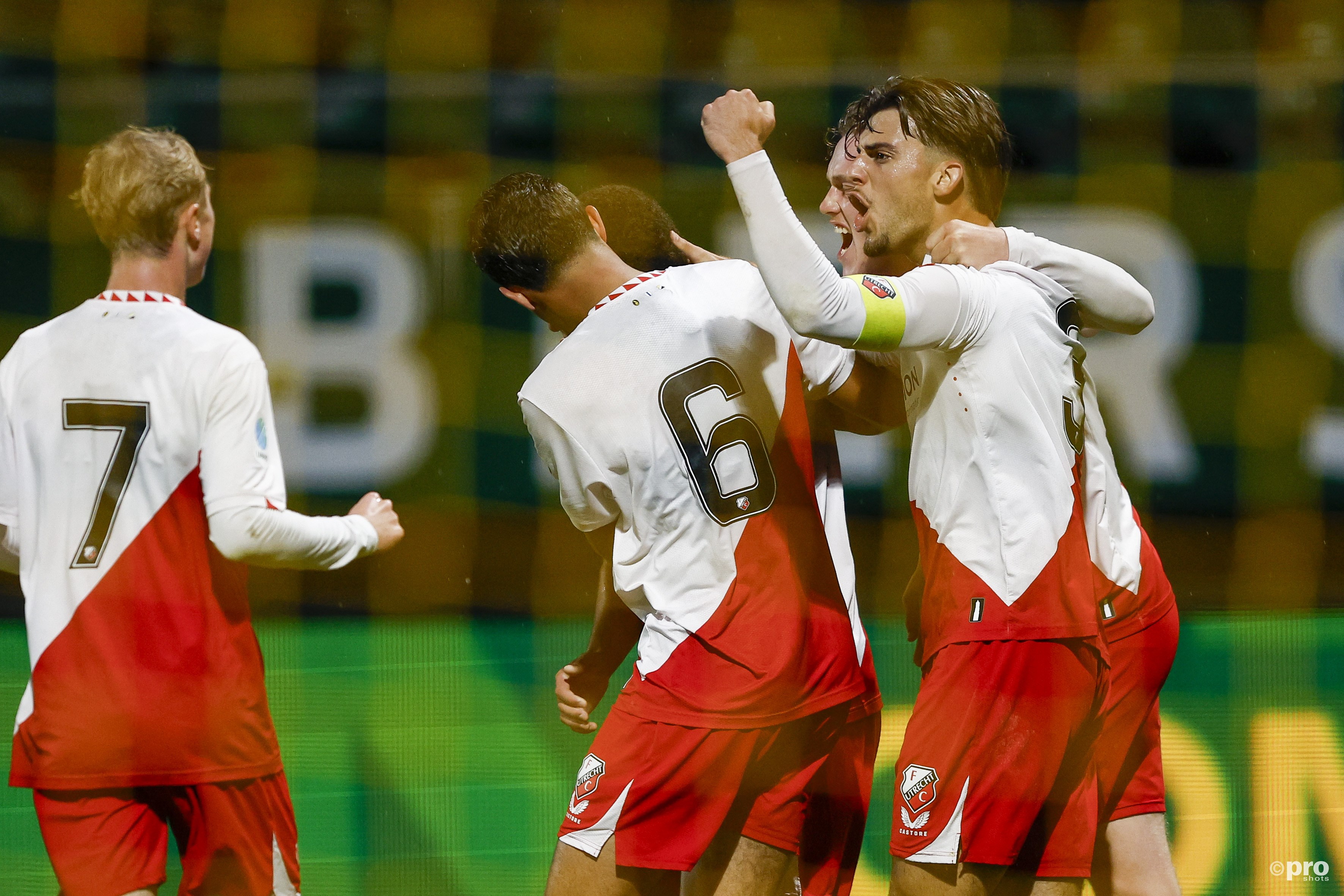 Copyright Proshots 26346890