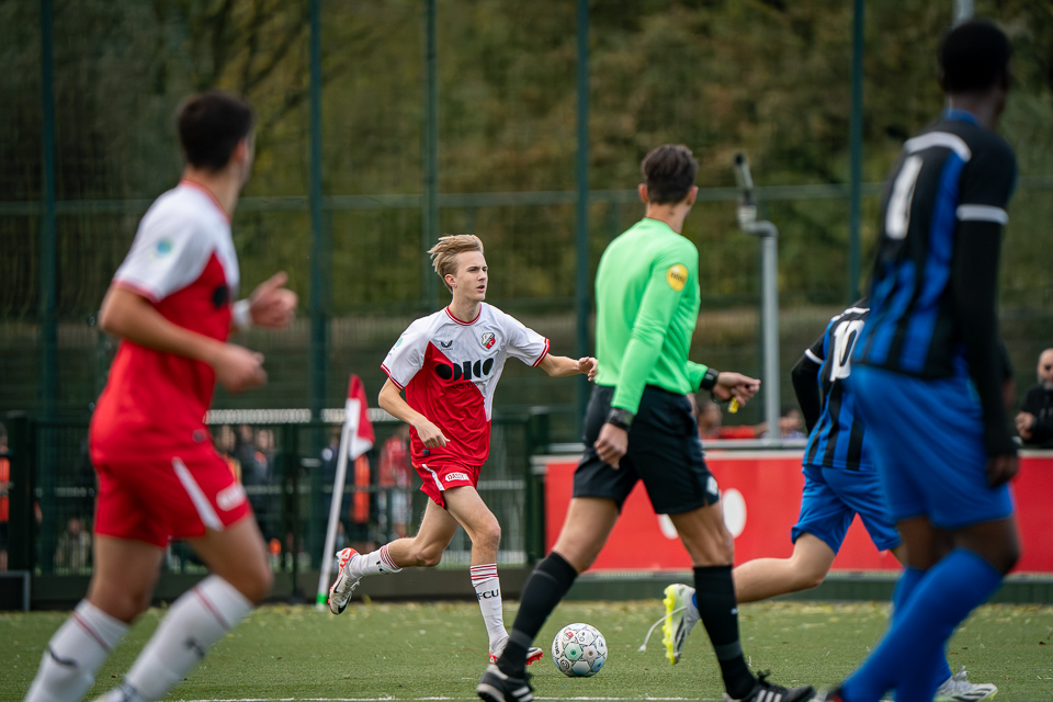 F.C. Utrecht O17 Alphense Boys O17 CMS 12