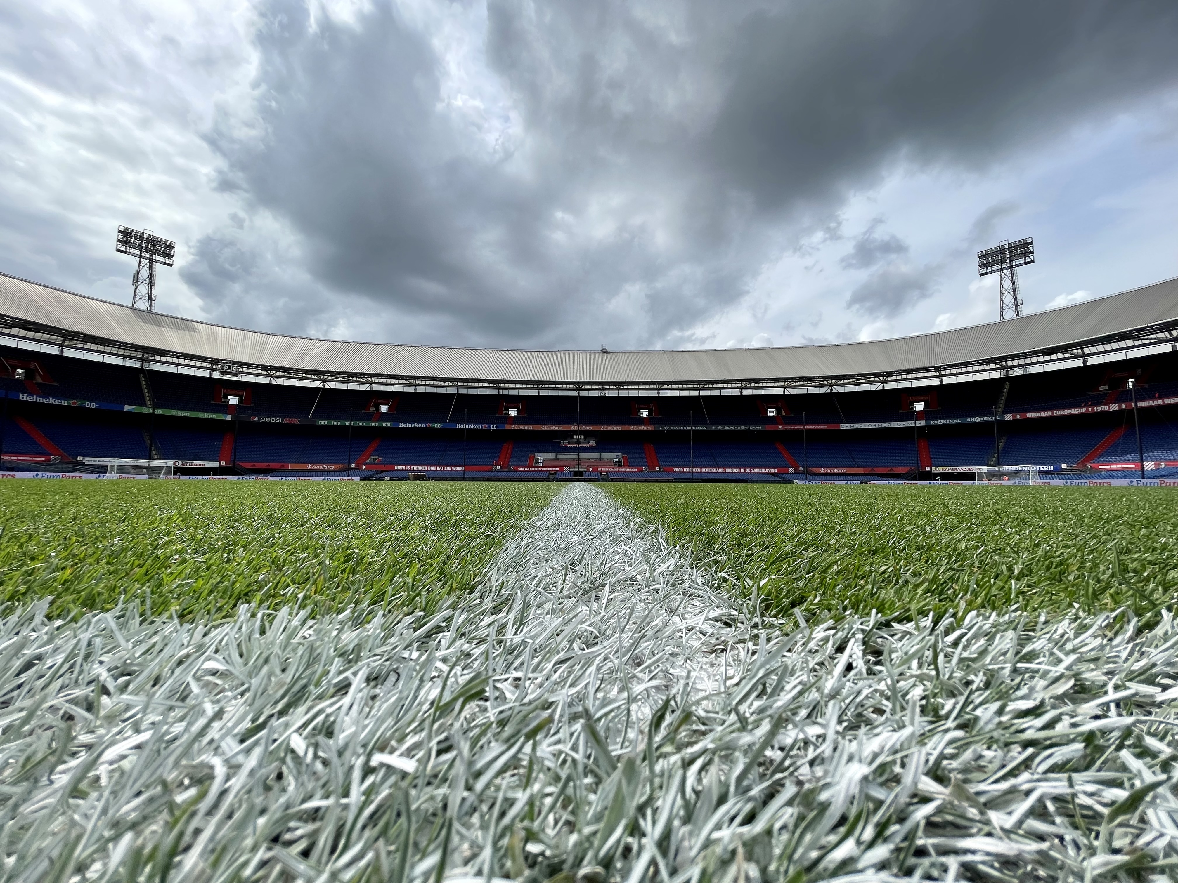 Pre Feyutr Stadion03