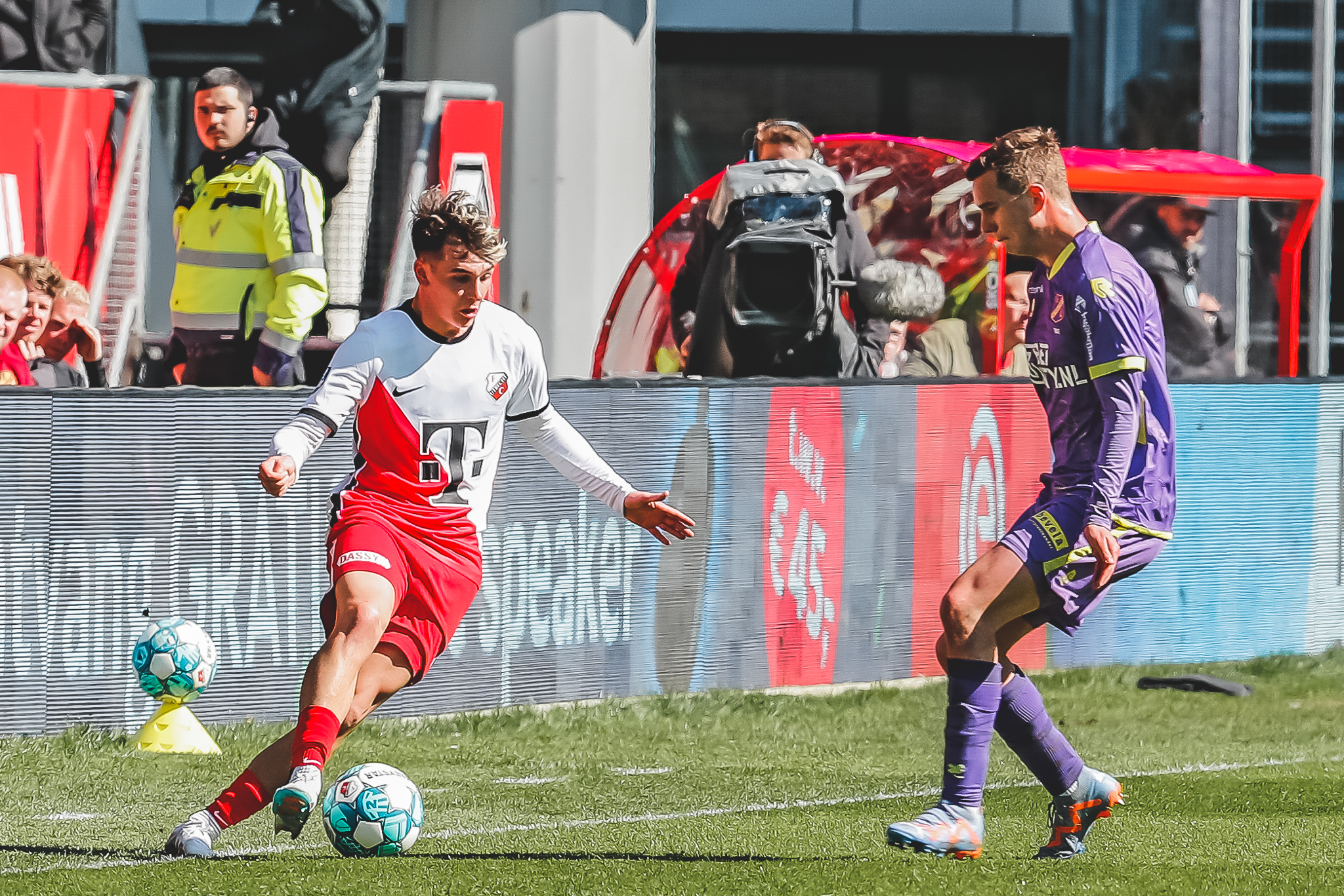 Taylor Booth opgeroepen voor trainingskamp Verenigde Staten