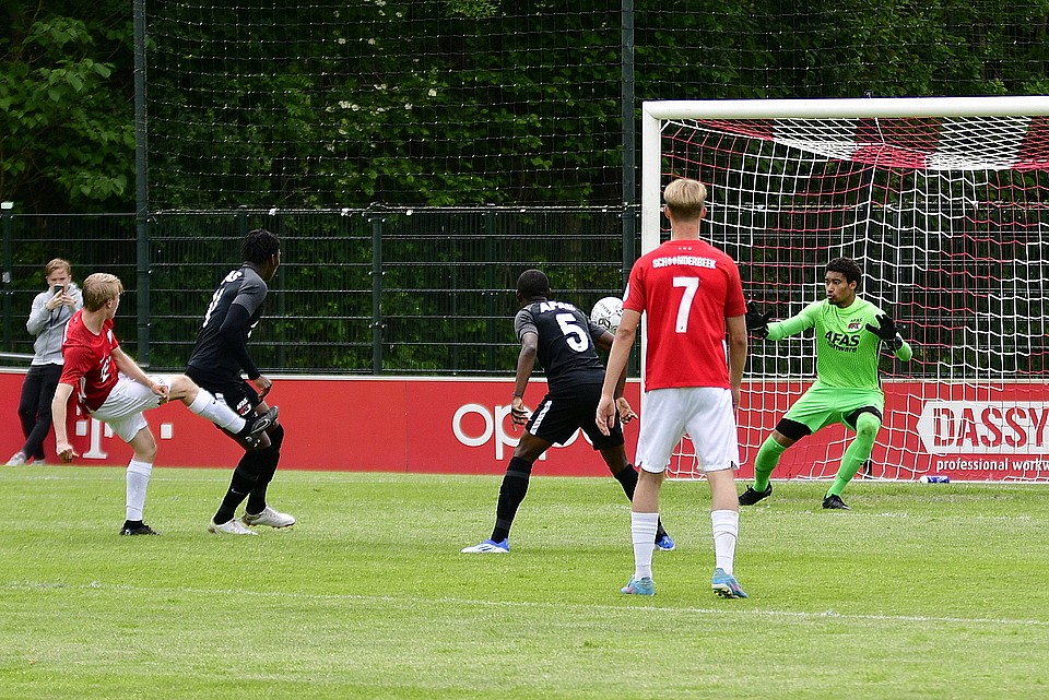 20220521 FCUO17 AZO17 013