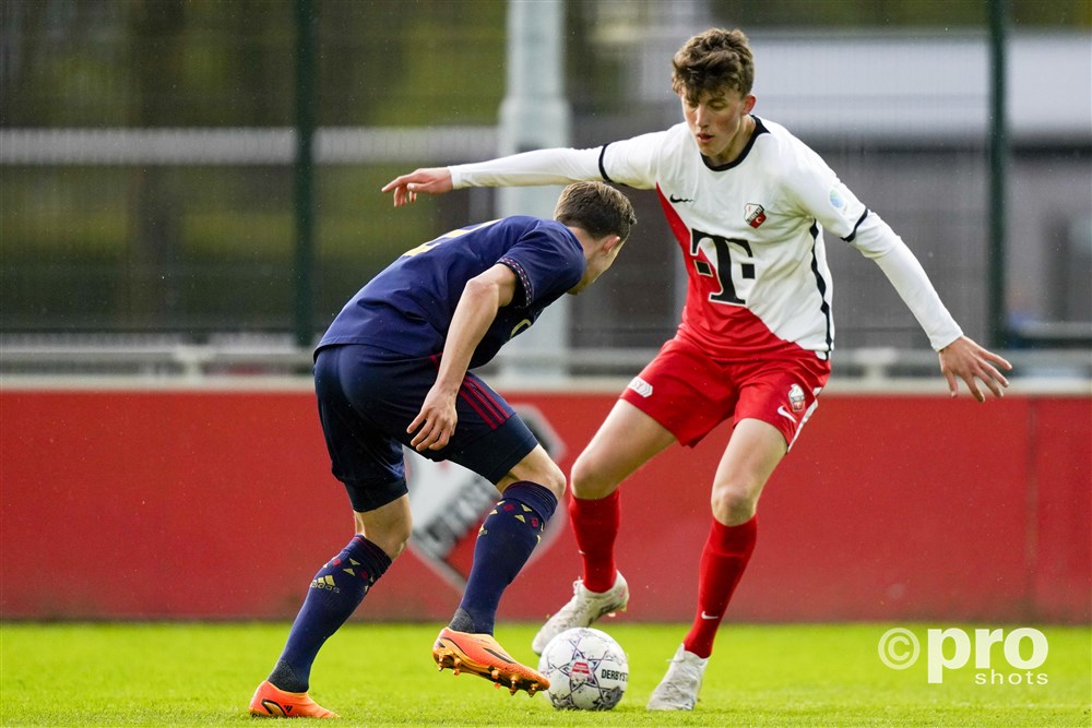 Copyright Proshots 20680810