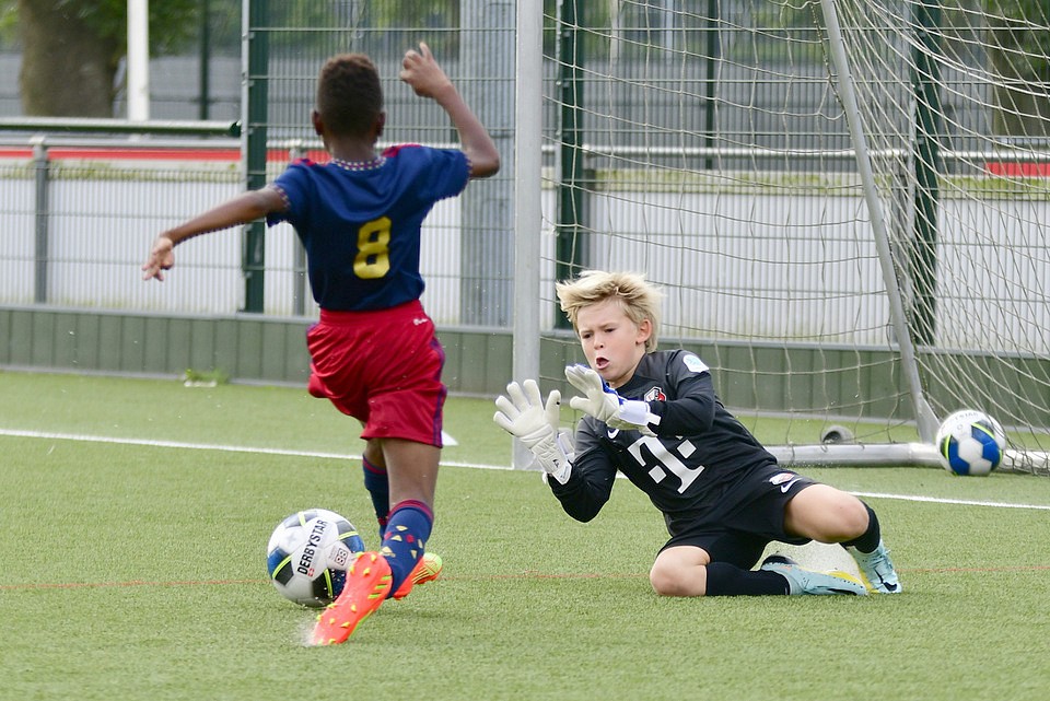 20220910 FCUO11 AJAXO11 005