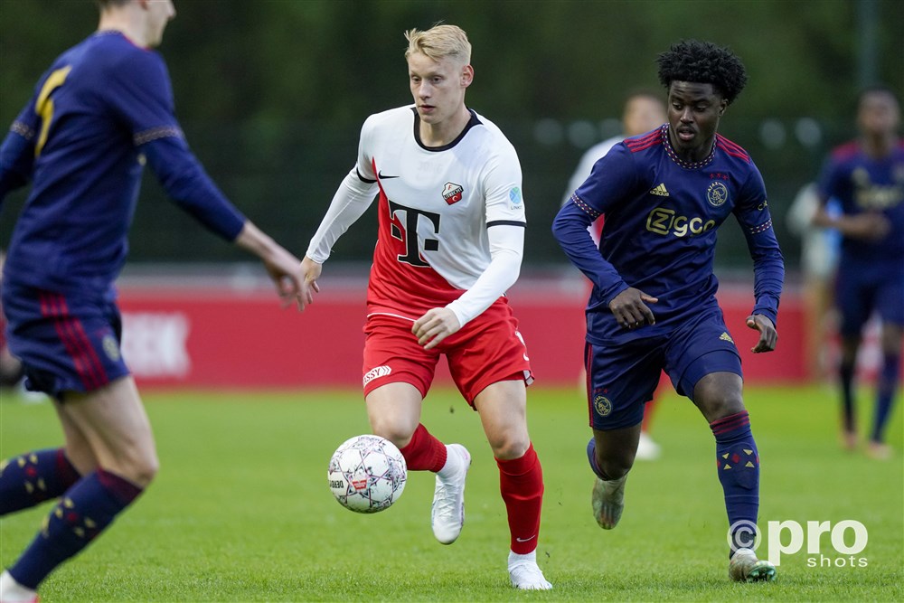 Copyright Proshots 20680711