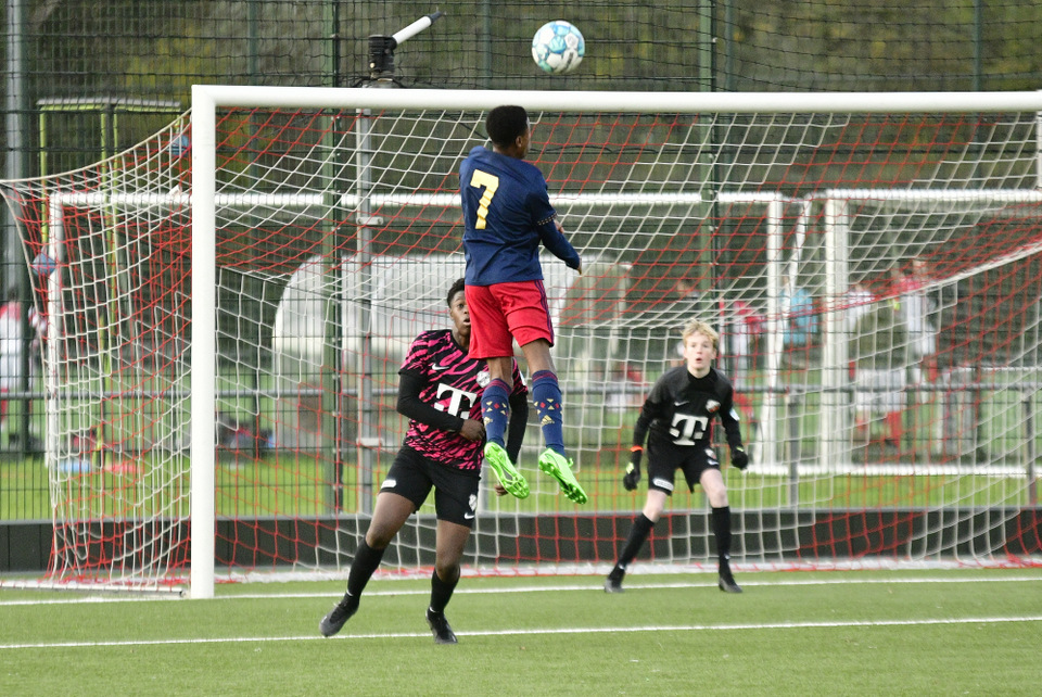 20221126 FCUO15 AJAXO15 046