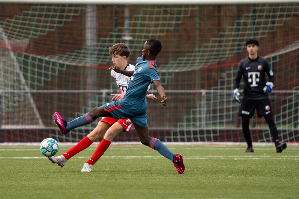 20230211 F.C. Utrecht O15 Feyenoord O15 CMS (11 Van 18)