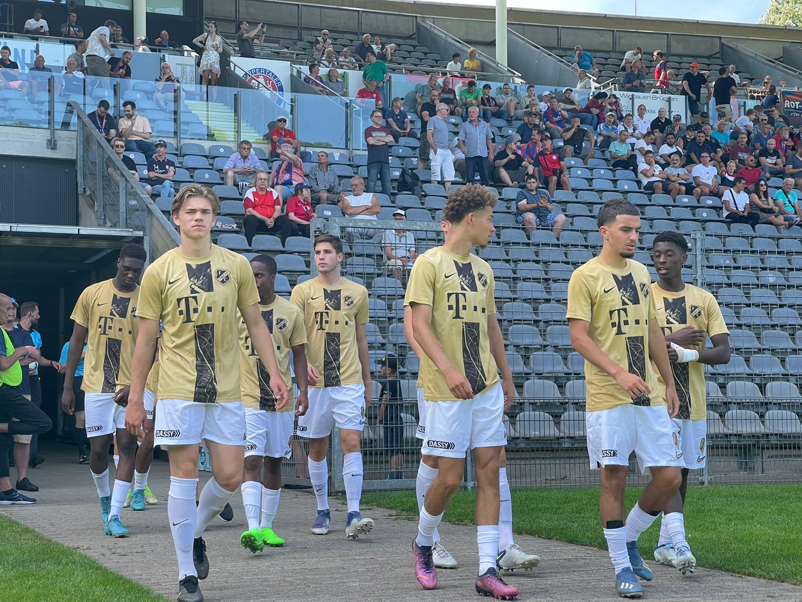 Wuppertaler SV en Jong FC Utrecht in evenwicht